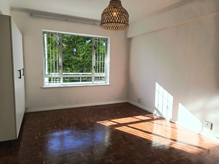 To Let 3 Bedroom Property for Rent in Claremont Western Cape